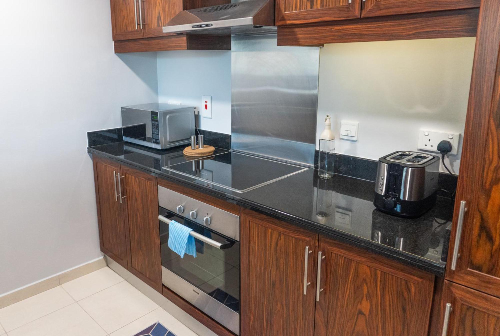 Downtown Oasis, Burj Khalifa Views, Luxury Amenities Lejlighed Dubai Eksteriør billede
