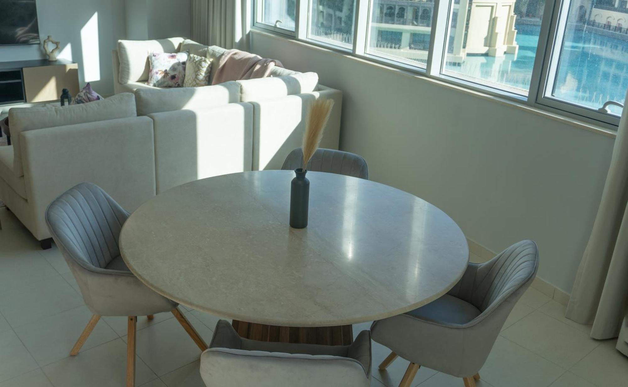 Downtown Oasis, Burj Khalifa Views, Luxury Amenities Lejlighed Dubai Eksteriør billede