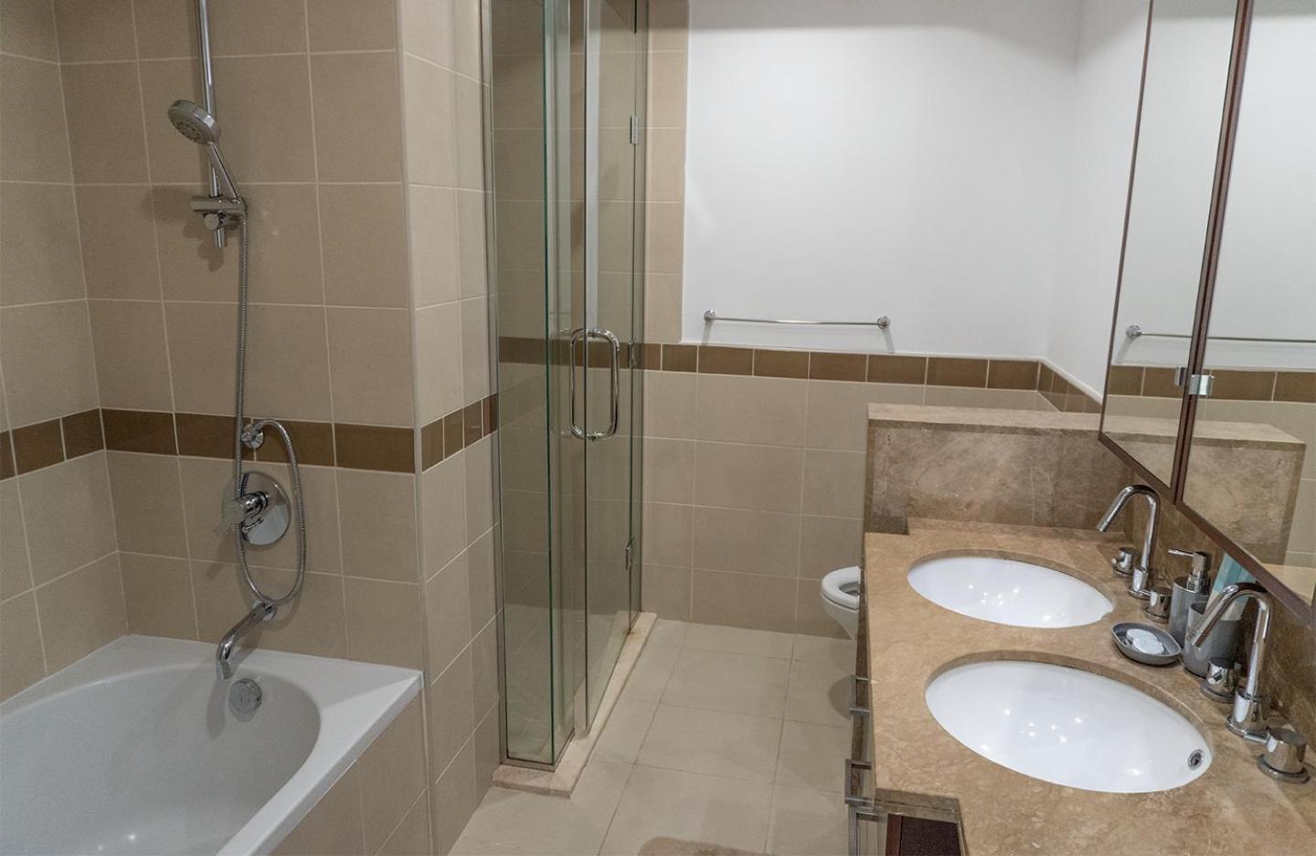 Downtown Oasis, Burj Khalifa Views, Luxury Amenities Lejlighed Dubai Eksteriør billede